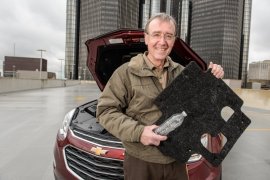 General Motors перерабатывает пластмассовые бутылки для Chevy Equinox. Facepla.net последние новости экологии